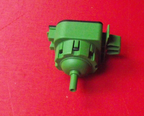 Waschmaschine HOTPOINT HF8B593P UK DRUCKSCHALTER