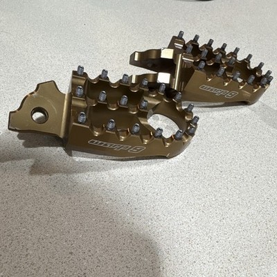 Warp 9 T-PEG-6 Foot Pegs Magnesium