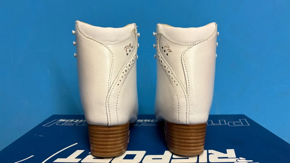 Risport RF3 PRO 仅靴 旧一代 全新 尺码 23.0AA — 第 4/4 张图片