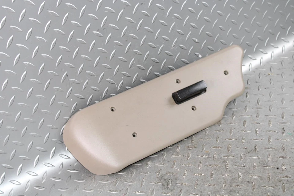 03-06 GM SUV Medium Neutral Front Driver Side Left LH Power Seat Control Switch - Изображение 3 из 4