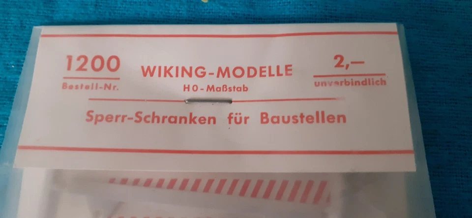 2x Wiking : Warnleuchten+Sockel,  Baustellen Schranken, neu in OVP - Bild 4 von 4