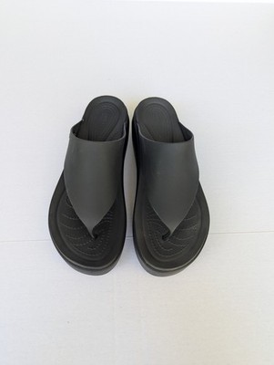 Crocs Brooklyn Women's 10 Black Platform Flip Flop LOOK AT PICTURES CAREFULLY 
