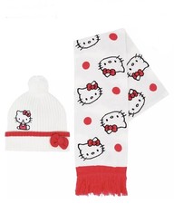 New Women  s Hello Kitty Hat And Scarf Set