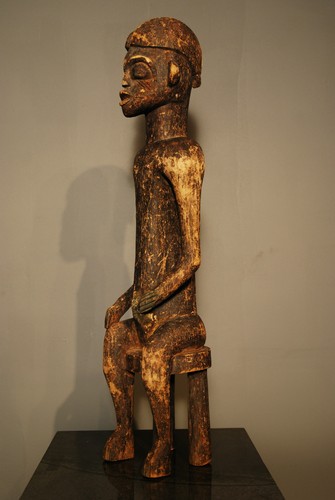 FIGURINE HOMME ASSISE DOGON ENV. 16ème - 19ème siècle - Photo 4/6