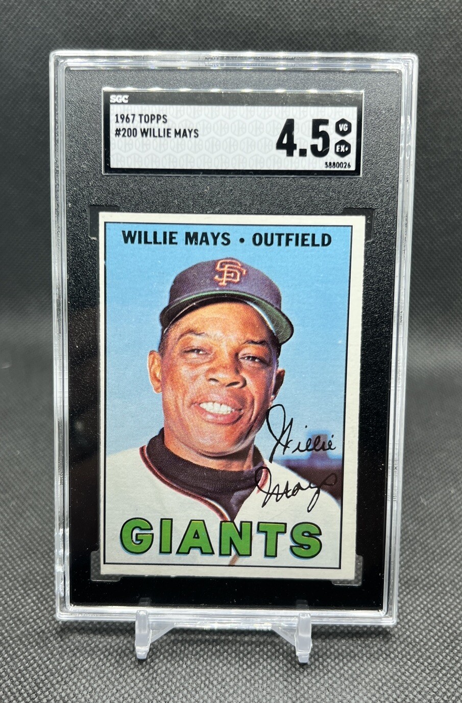 1967 Topps Willie Mays #200 - HOF SGC VG-EX 4.5