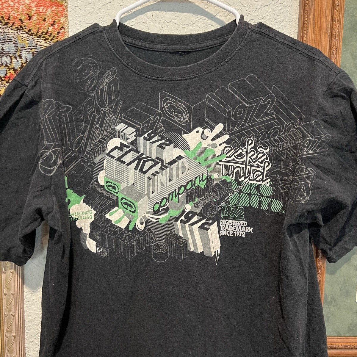 Vintage 00's Ecko Unlimited RARE Graffiti Shirt Size Large Vintage 00's Ecko Unlimited RARE Graffiti Shirt Size Large
