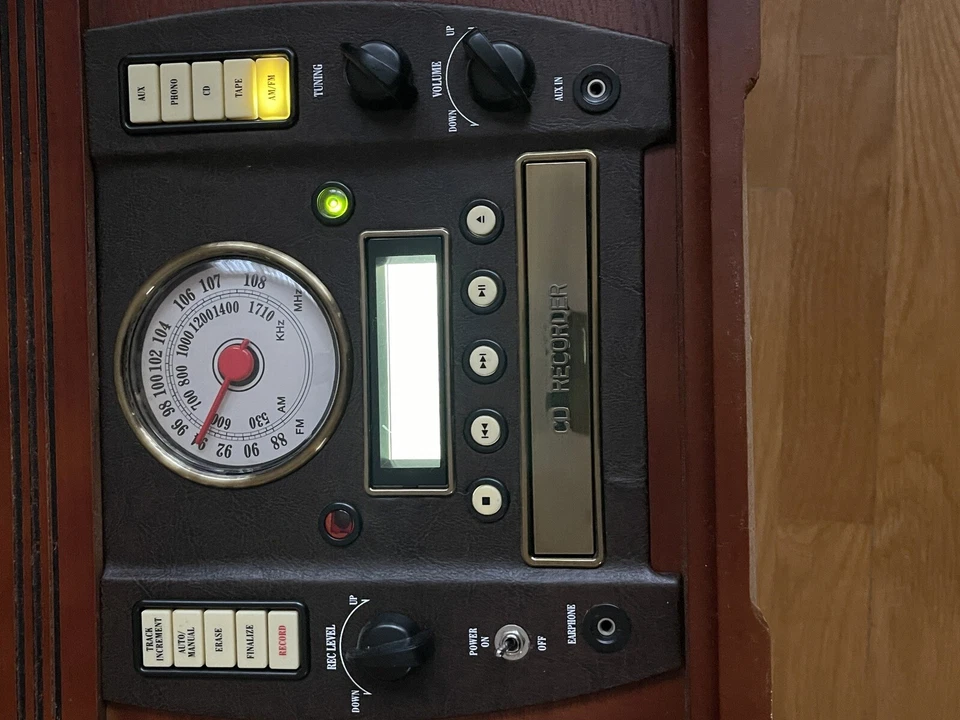 Grabadora de CD Innovative Technology Music Center ITVS-750 sin control remoto, solo recogida Foto 2 de 4