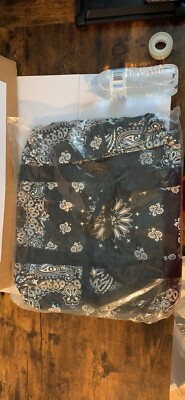 バッグ supreme bandana tarp small duffle bag Supreme Bandana Tarp Small Duffle Bag (SS21) - $68