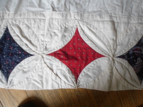 Vtg Handmade Quilted bib Apron One Size white w cathederal window quilting - Picture 2 of 3