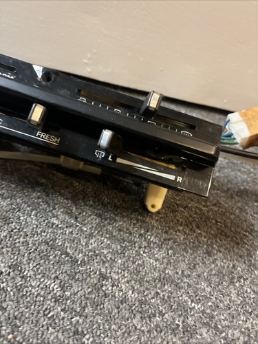 1982-1985 Toyota Celica GT-S OEM Temperature Climate Control Module 55911-14100 - Picture 5 of 12