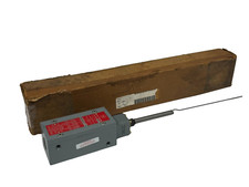 ALLEN BRADLEY 802XR-WS1F7 LIMIT SWITCH SER. A 802XRWS1F7 NEW SURPLUS