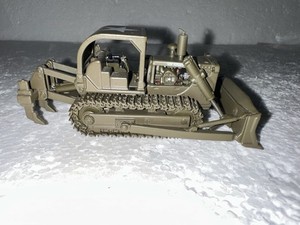 First Gear, 1:87 Scale, US Army TD-25 Crawler with ROPS & Ripper, Item# 80-0308