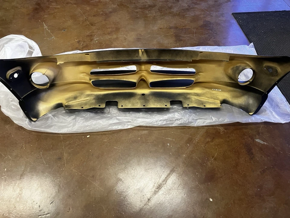 05014539AB 1999-2002 Viper genuino parachoques delantero cubierta nuevo Foto 4 de 4