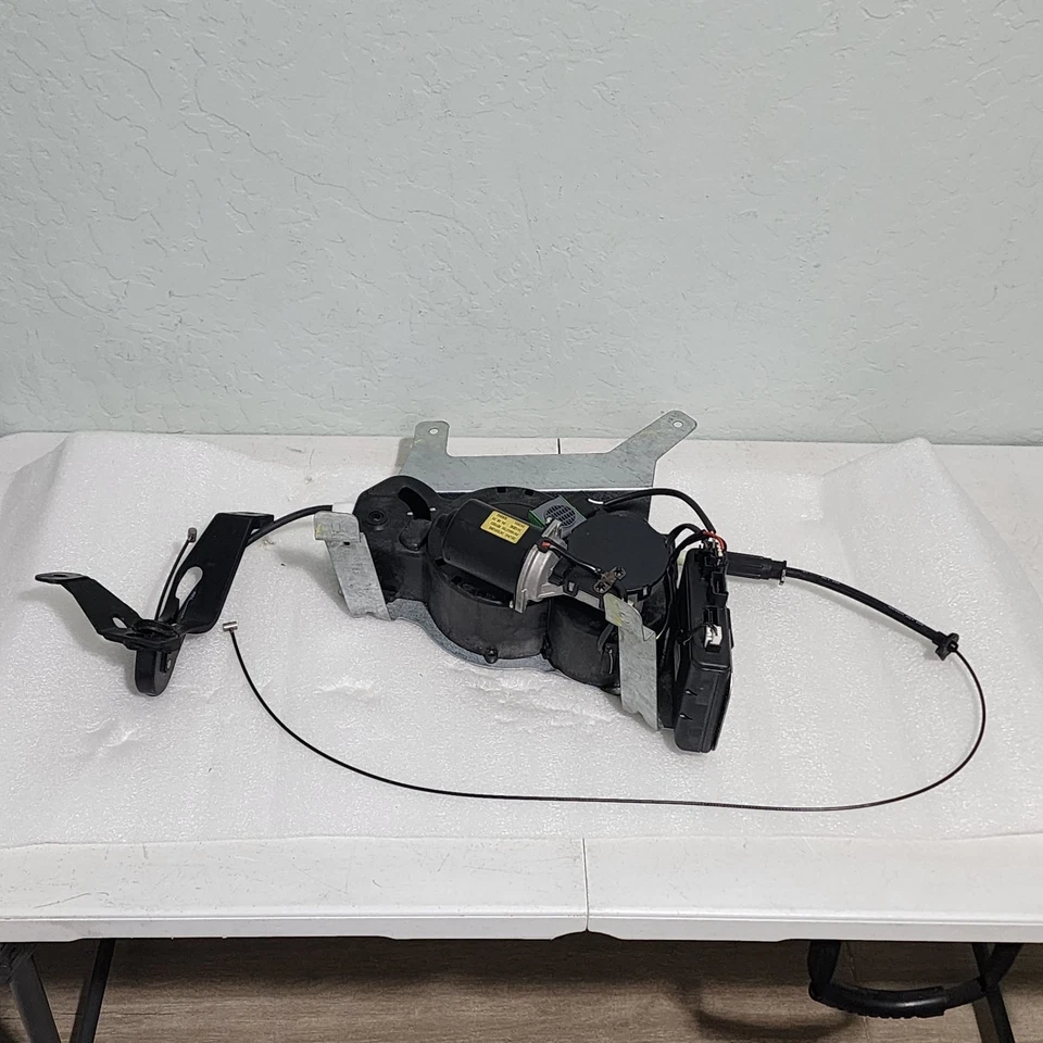 Genuine GM Power Side Sliding Door Actuator 10314381,10321096, 10436933, 1044250 Foto 3 de 4