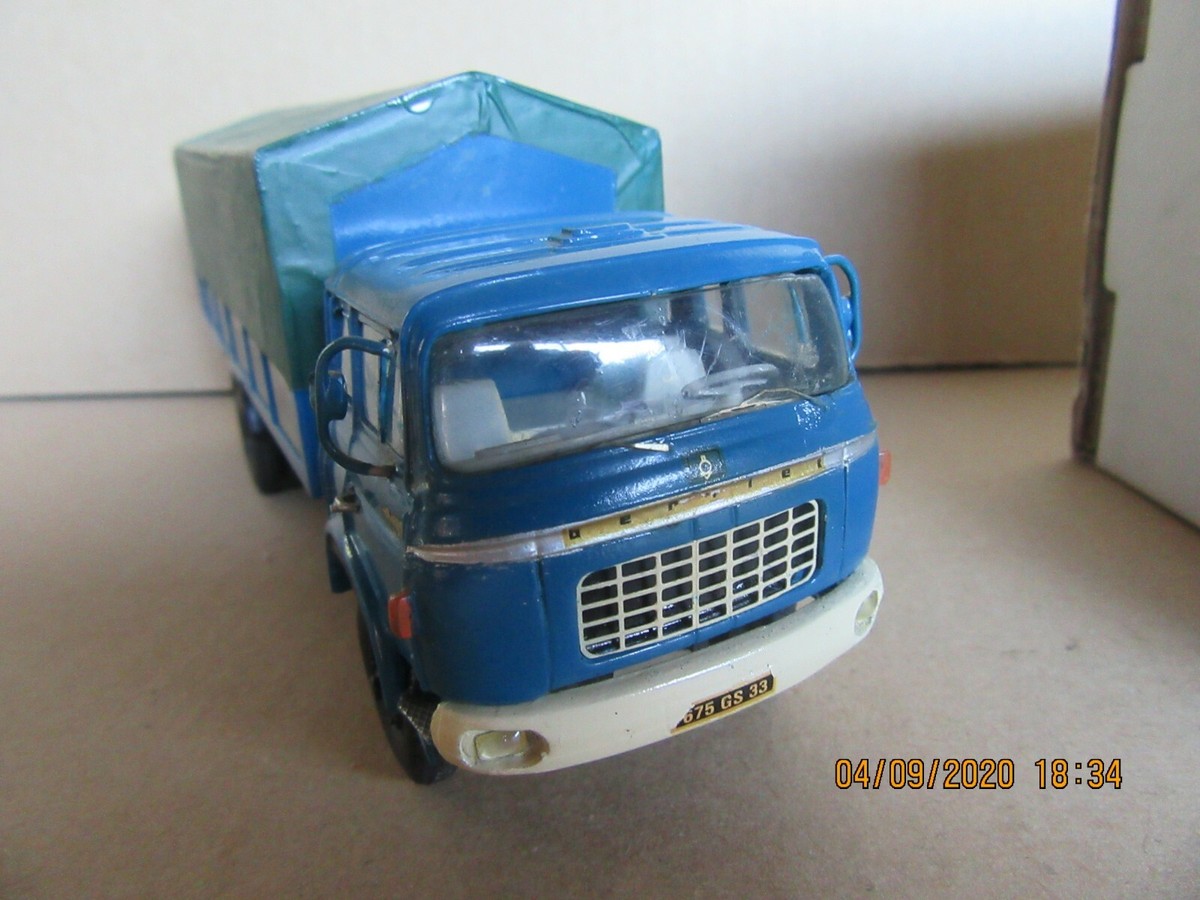 639N MJM Kit Monté 227 Berliet GR 200 Bâché 1:50 Cabine Relaxe