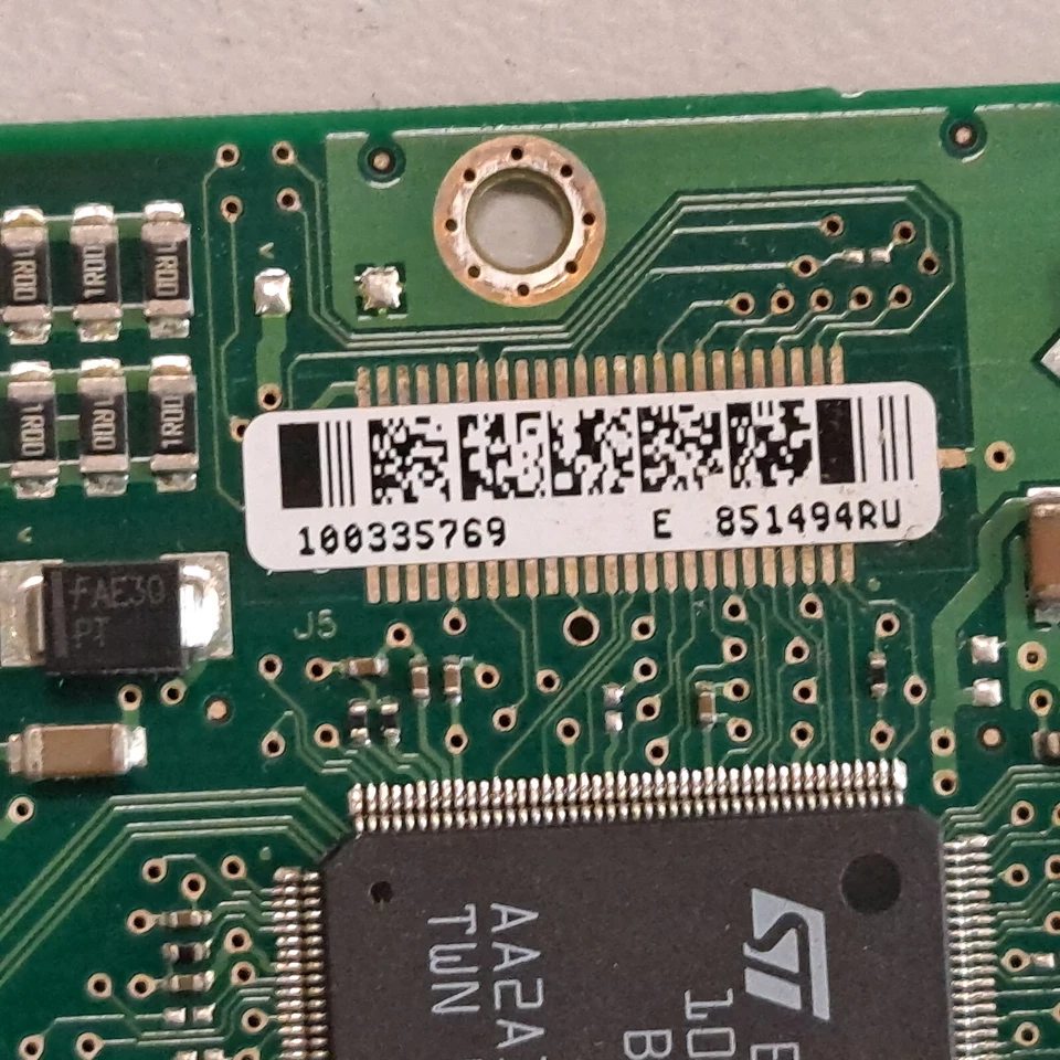 Seagate ST3400832A 3.5" 400GB IDE ATA/100 HDD PCB Board 100335774 REV B FW 3.06 - Image 4 of 4