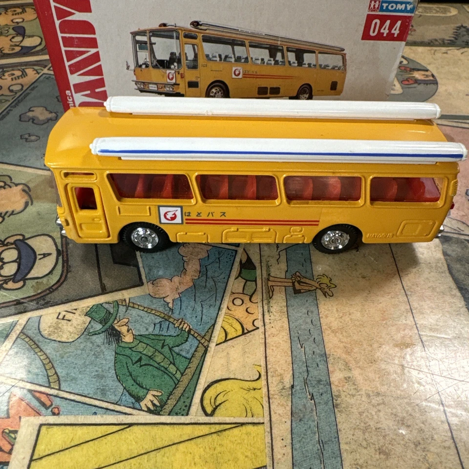 Autobús Tomica Dandy Mitsubishi Fuso Hato 1/94 vintage con caja #044 Foto 2 de 4