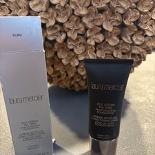 Laura Mercier Silk Creme Moisturizing Photo Edition Foundation 2C1 ECRU Read