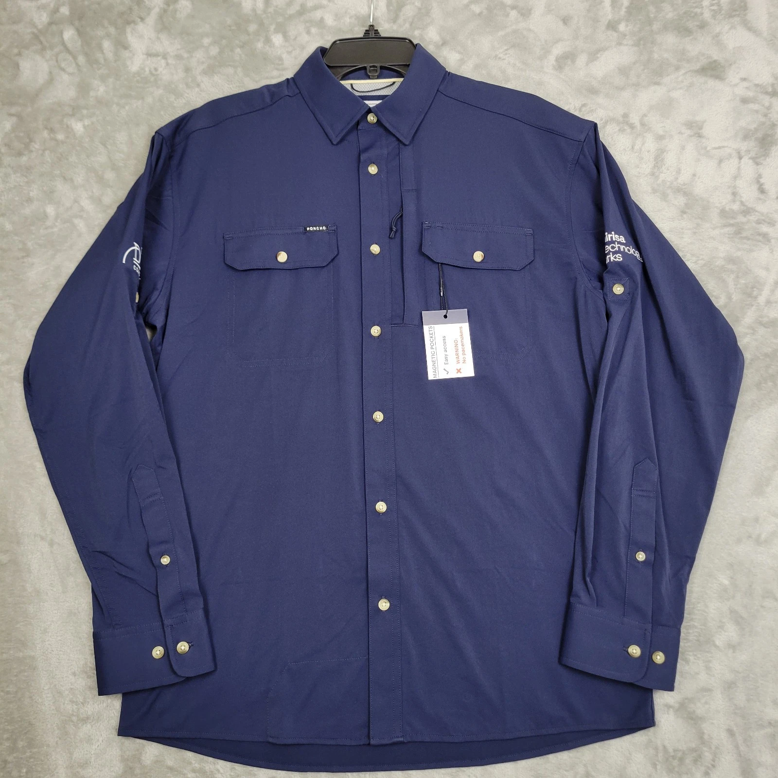 Poncho Outdoors Shirt Mens S Regular Fit Navy Magnetic Pockets Long Sleeve (NWT)
Opens in a new wind