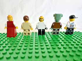 Lego 1382 Studios Scary Laboratory Parts Minifigure Lot Frankenstein Scientist