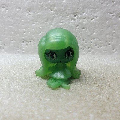 Monster High Minis Jinafire Long Green Translucent Dragon Doll Figure