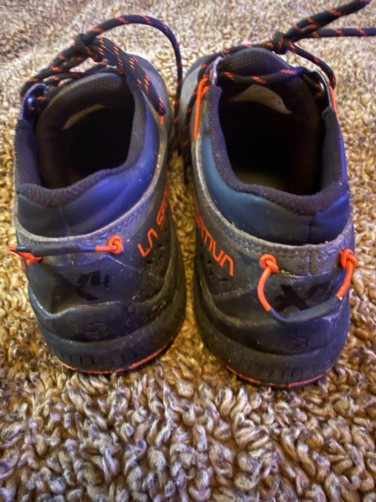 La Sportiva TX4 Climbing Shoes Men 8.5 Gray Approach Vibram Trail Jog Super Grip