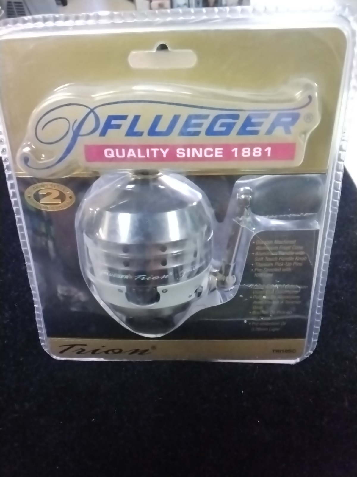 New Sealed Pflueger Trion Spinning Fishing Reel TRI10SC