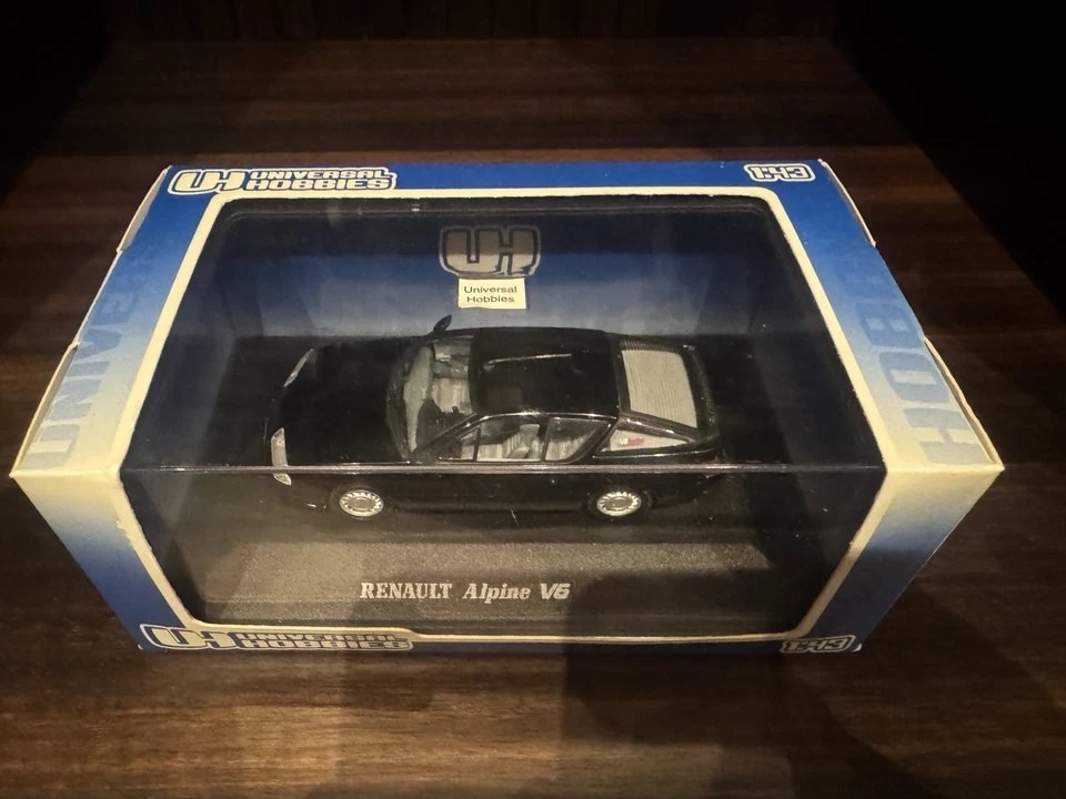 ALPINE RENAULT V6 Turbo  1:43 UH Universal Hobbies - Immagine 2 di 3