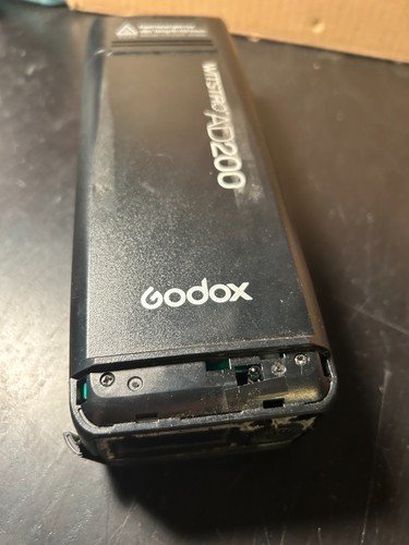 USED Godox AD200 Flash FOR PARTS OR REPAIR -- READ -- Camera gear - Picture 2 of 9