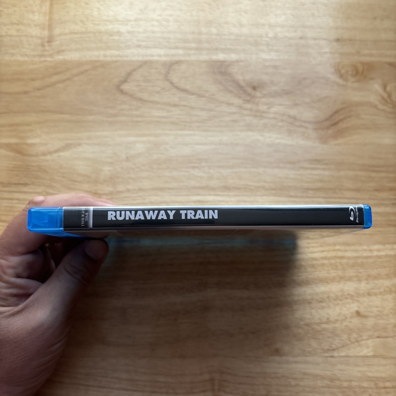 Runaway Train 1985 (Bluray, 2016, Twilight Time) Jon Voight Eric