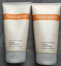 2 tubes of Neutrogena Skin Polishing Acne Cleansers Discontinued