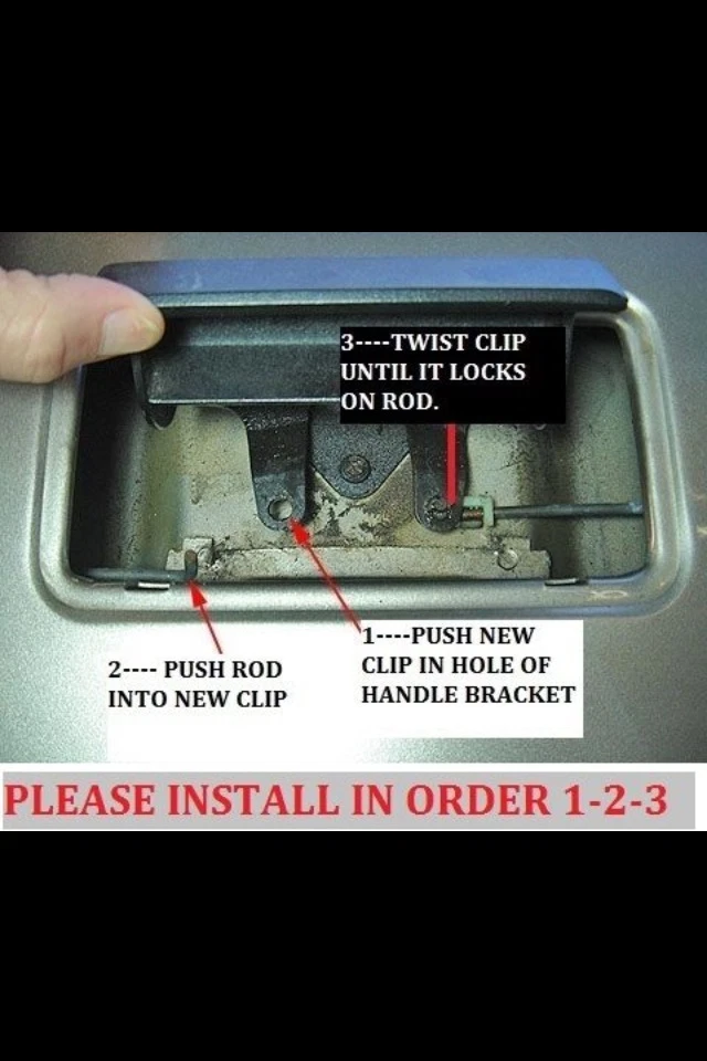 Chevy Silverado GMC Sierra C&K SERIE 1500 2500 3500 CLIPS DE CIERRE DE PUERTA TRASERA TG1 Foto 2 de 4