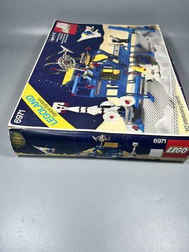 Vintage Lego 6971 Inter-Galactic Command Base Space System  Set With Box Read - Picture 6 of 9