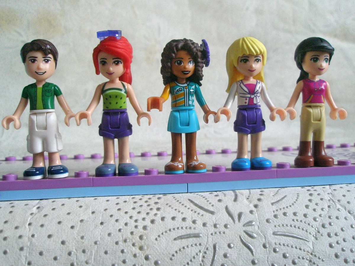 Lego hotsell friends dolls