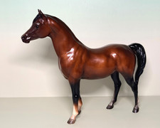 Breyer Horse Proud Arabian Mare Mahogany Bay ...