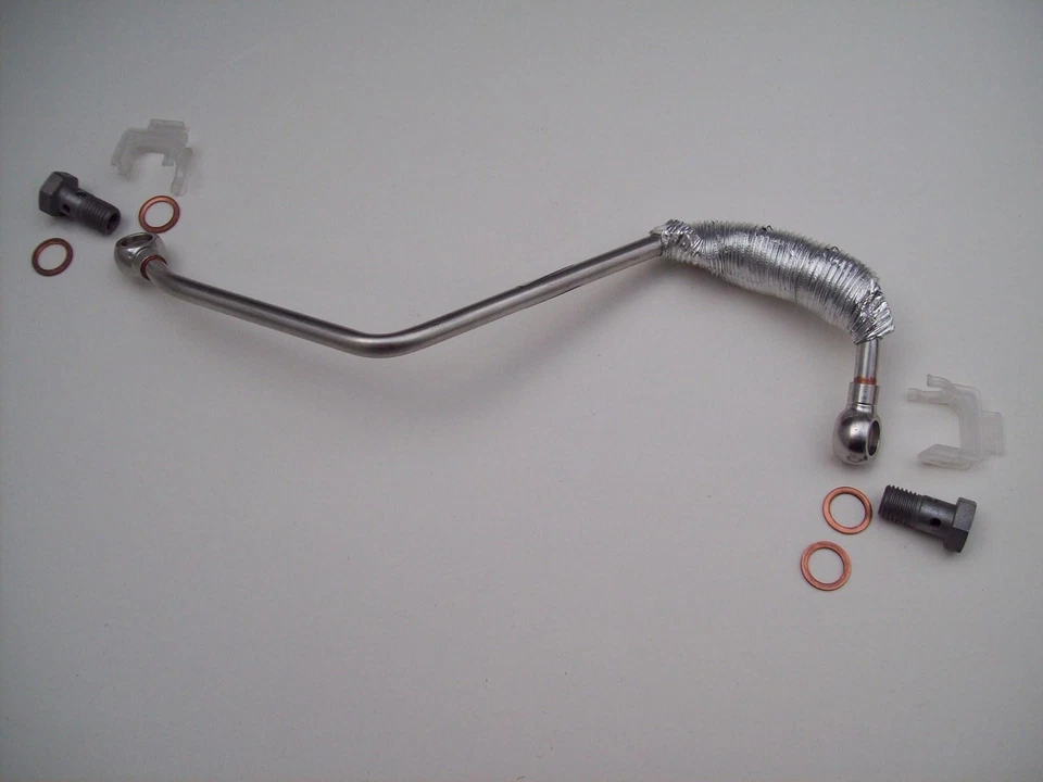 VW Touran Golf Turbo Charger Oil Feed Pipe Genuine 03C145140F 2006-2011 — 第 2/4 张图片