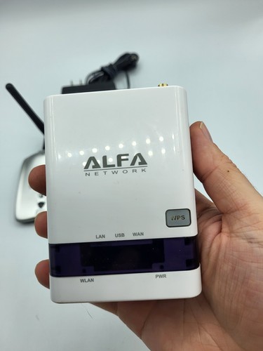 ALFA Network R36 802.11 b/g/n 3G Mobile Router And Adapter AWUS036H - Picture 2 of 5