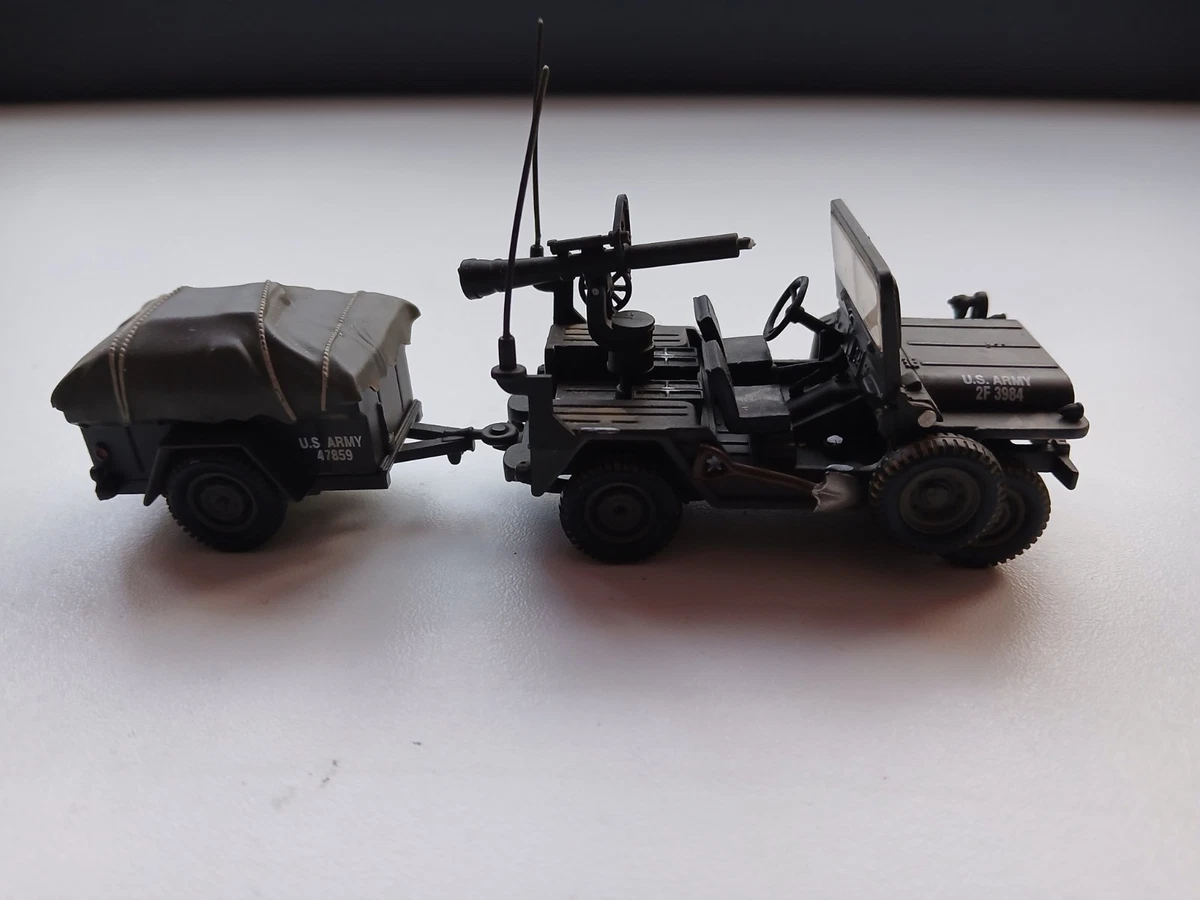 1/43e CORGI MILITAIRE ( jeeps willys + remorque , vietnam )