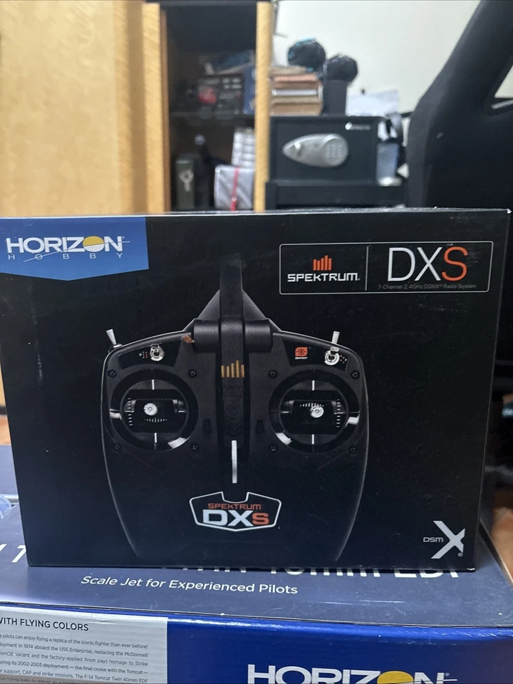 E-flite F-14 Tomcat Twin 40 mm EDF Foto 3 de 4