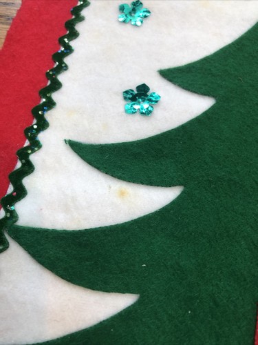 VTG Homemade Christmas Wall Hanging Felt Applique Sequin Santa Snowmen Red 48” - Picture 11 of 11