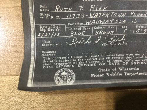 Vintage Wisconsin Drivers License Expired 1968 - Picture 4 of 6