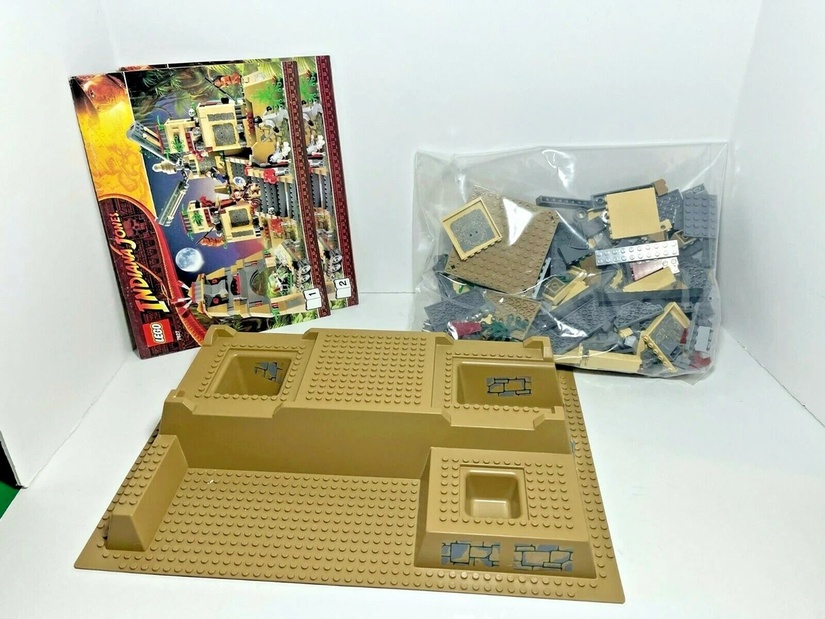 LEGO Indiana Jones: Temple of the Crystal Skull 7627 Partial only see descriptin