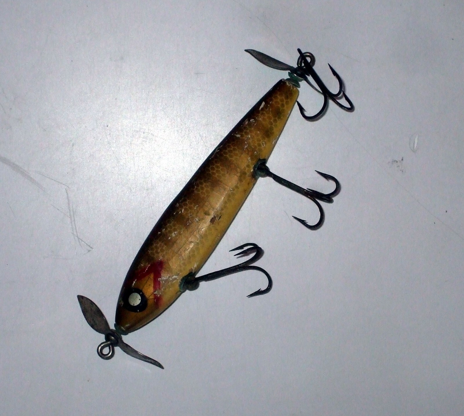 Lot of 4 Vintage / Antique Fishing Lures eBay