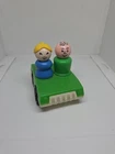 O Vintage Fisher Price little people lot/3: Dad Mom Car