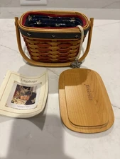 Longaberger 2001 Inaugural Basket w/ Fabric Liner,Plastic Insert, Star Tie & Lid