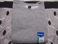 Gildan Sweatshirt XL NWT Gray Heavy Blend Adult Crewneck Free USA Shipping