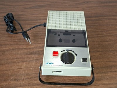 SOLID STATE P-71AC CASSETTE RECORDER
