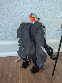 LEGO BIONICLE: Vezon & Fenrakk (8764). Complete-Working Light w/ New Battery!