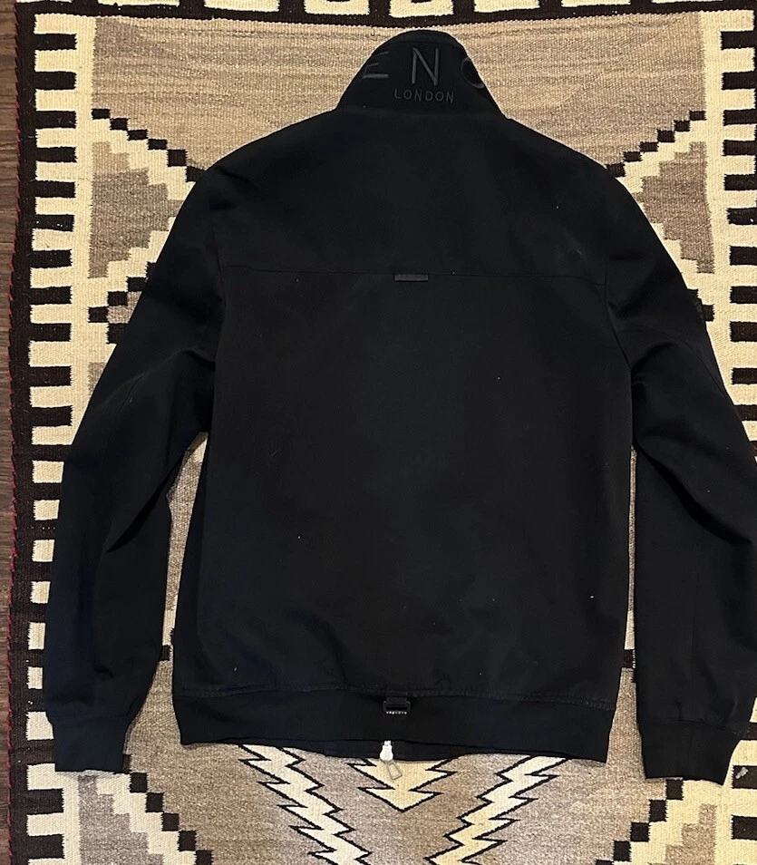 Chaqueta Trench London Bond Harrington negra Foto 4 de 4