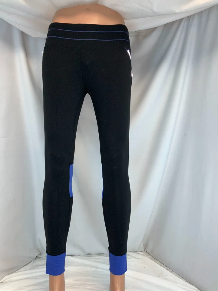 Pantalones de yoga para deportistas M mujeres negros de nailon elásticos sin etiquetas YGI D0-394 Foto 2 de 4